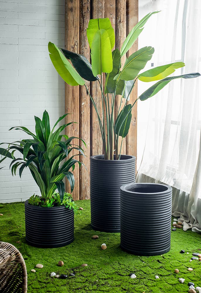 18.5X18.5X15" Black Ridged Round Cement Planter